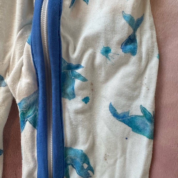 Coco moon 18-24 jammies - Picture 2 of 3